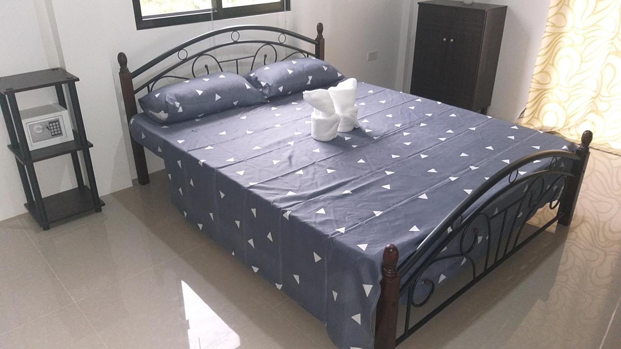 Ub Home Dauis Ruang foto